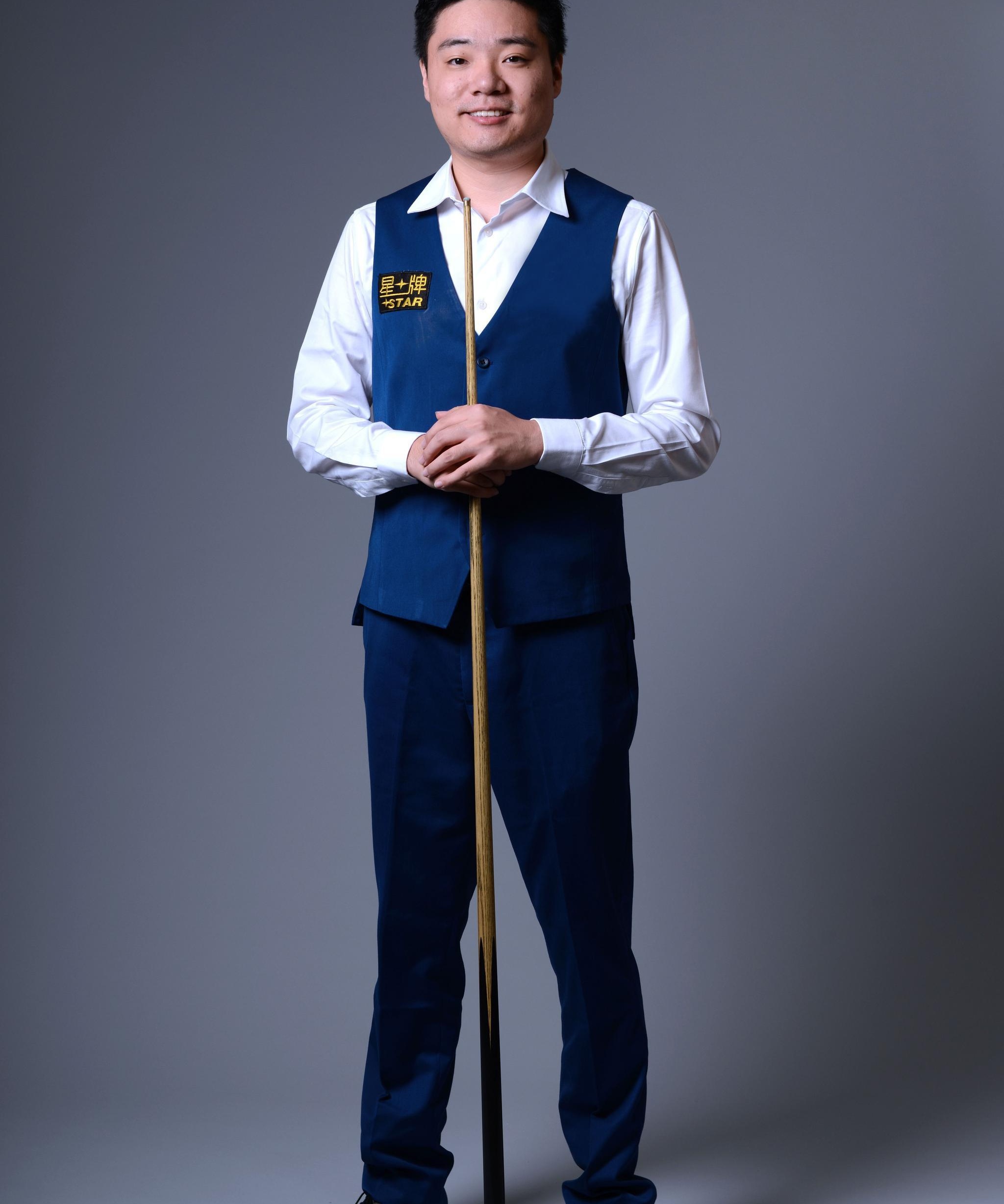 显得不足 显得不足